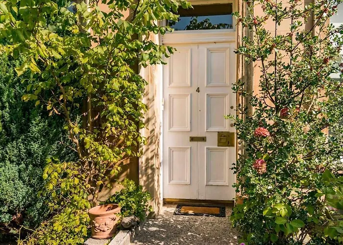Central Claremont Townhouse